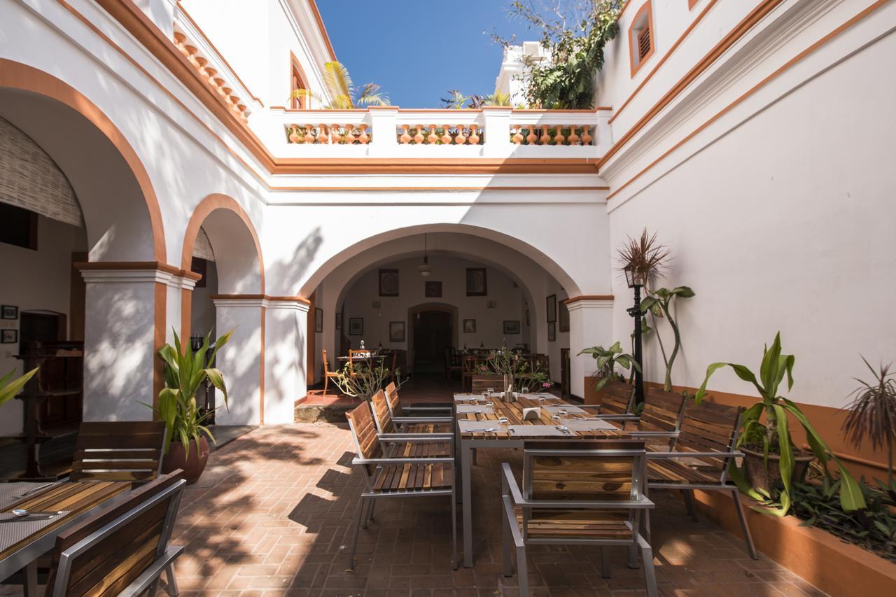 Dune De L'Orient Hotel Pondicherry Exterior photo